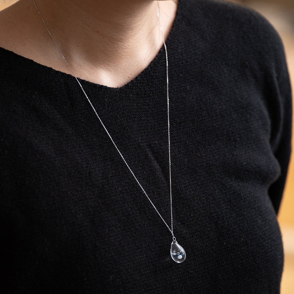 moon aroma necklace long