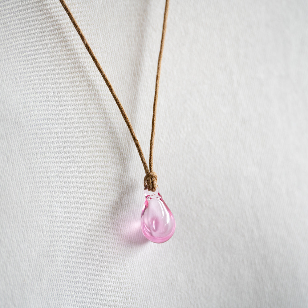 sakura aroma pendant