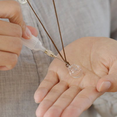 How to use the aroma pendant