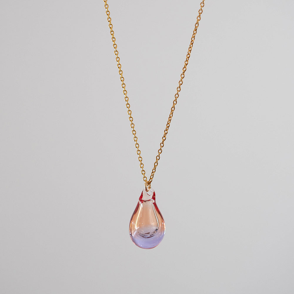 Yuei aroma necklace
