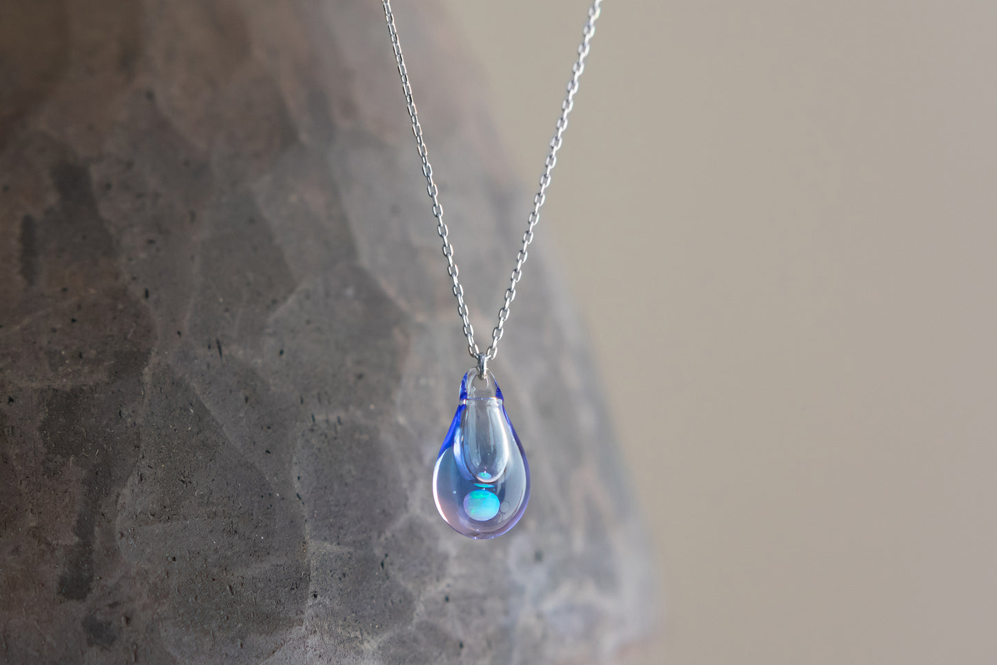 Yunagi moon aroma necklace